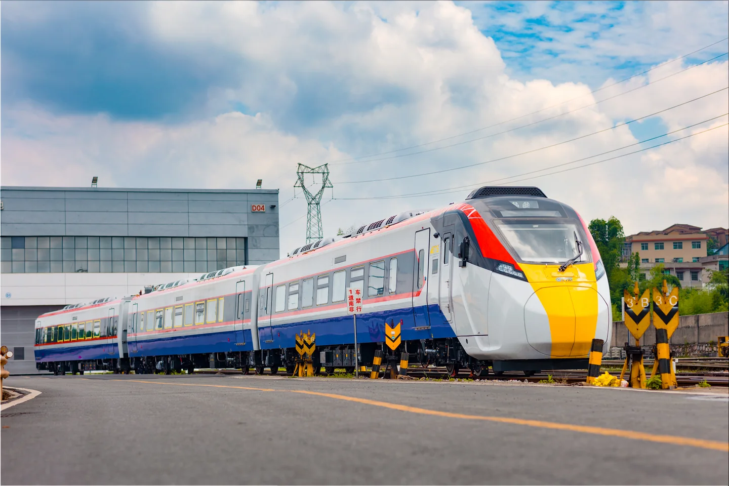 The ETS3 intercity EMU at the depot