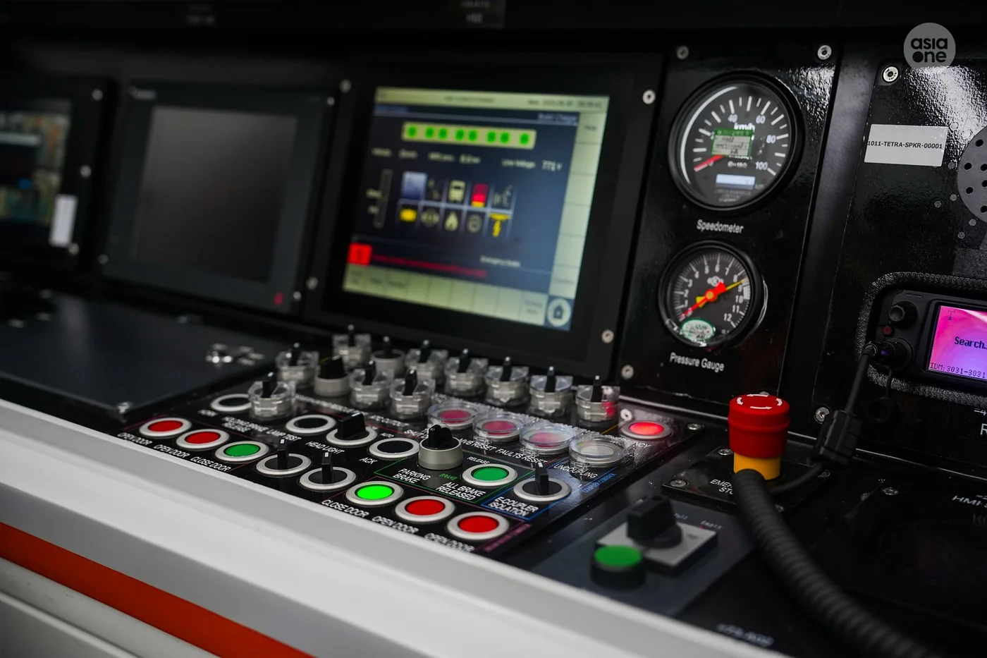Train driver's control desk