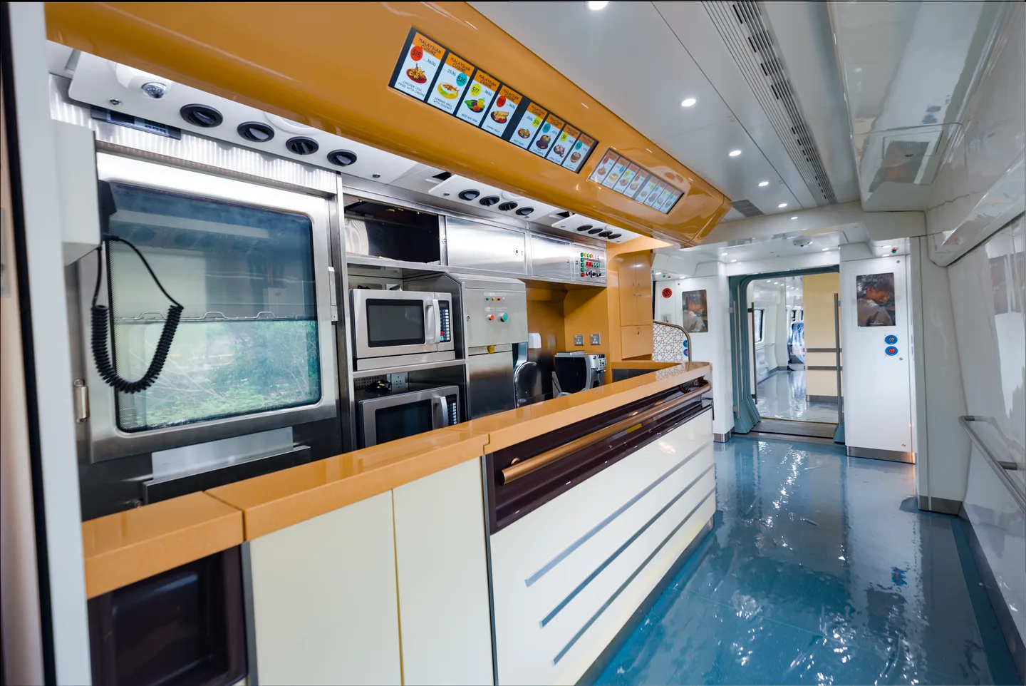 ETS3 onboard bistro / service area