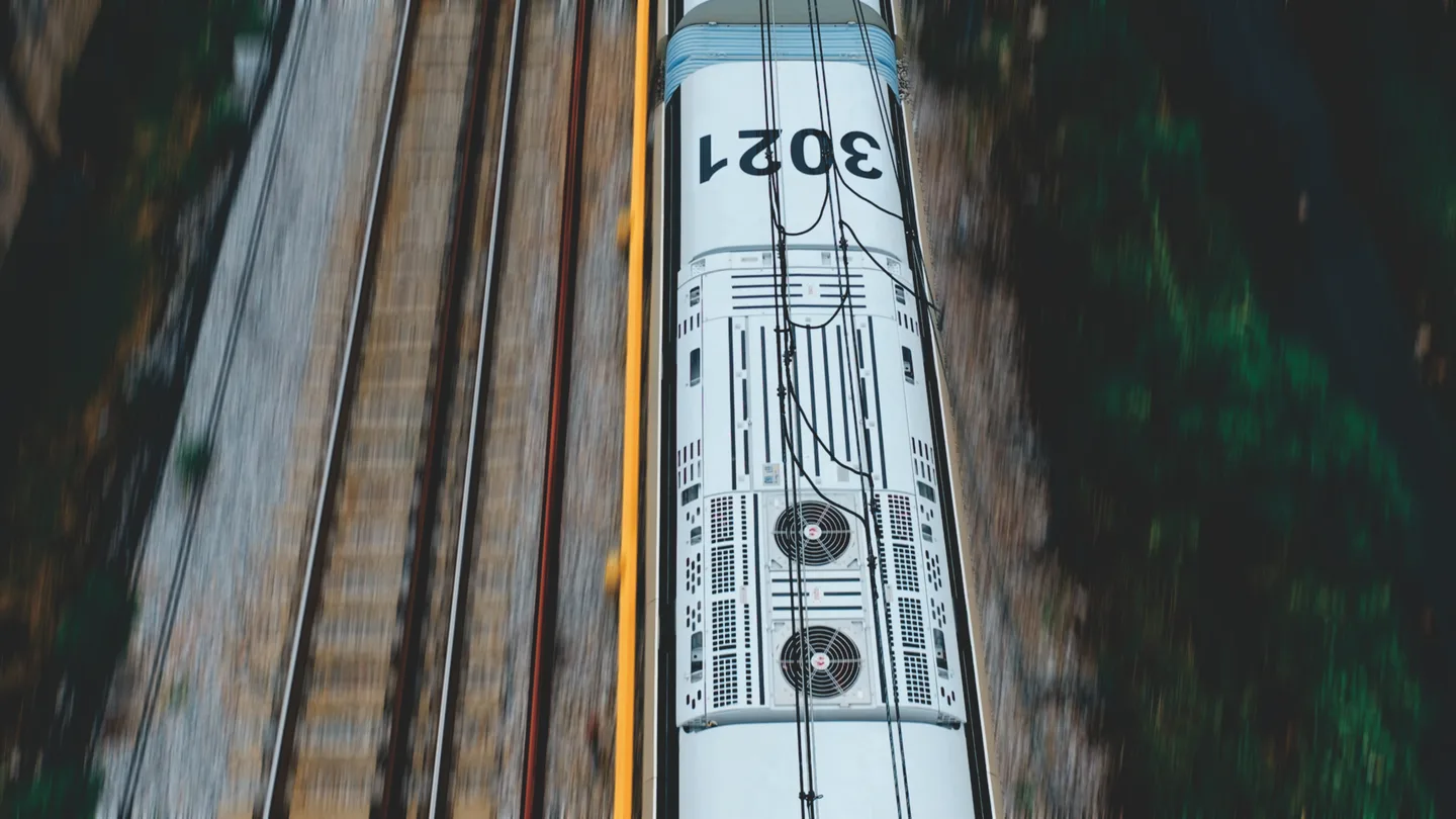 Shah Alam Line LRV 3021 from above on the mainline